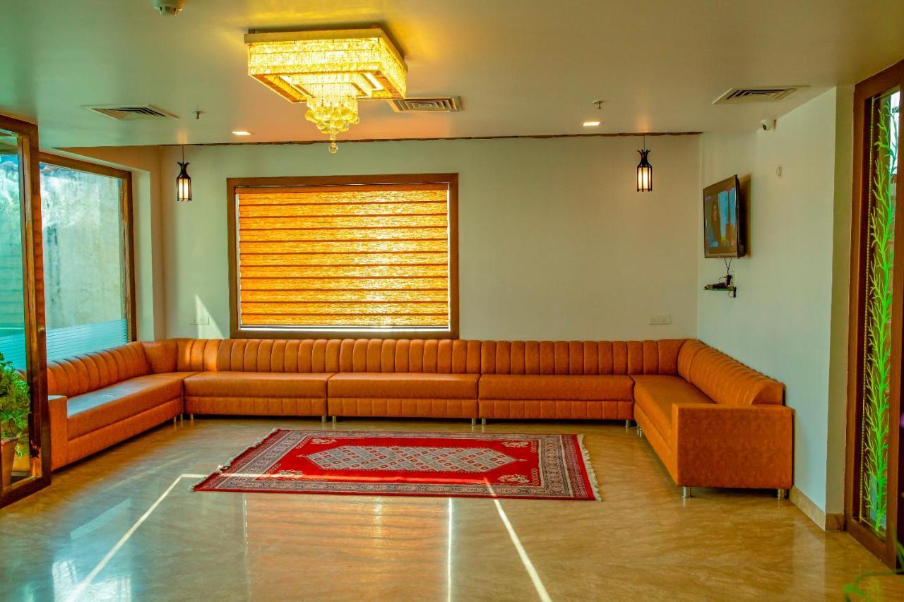 Spree Hotel Agra - Walking Distance To Tajmahal Exterior photo